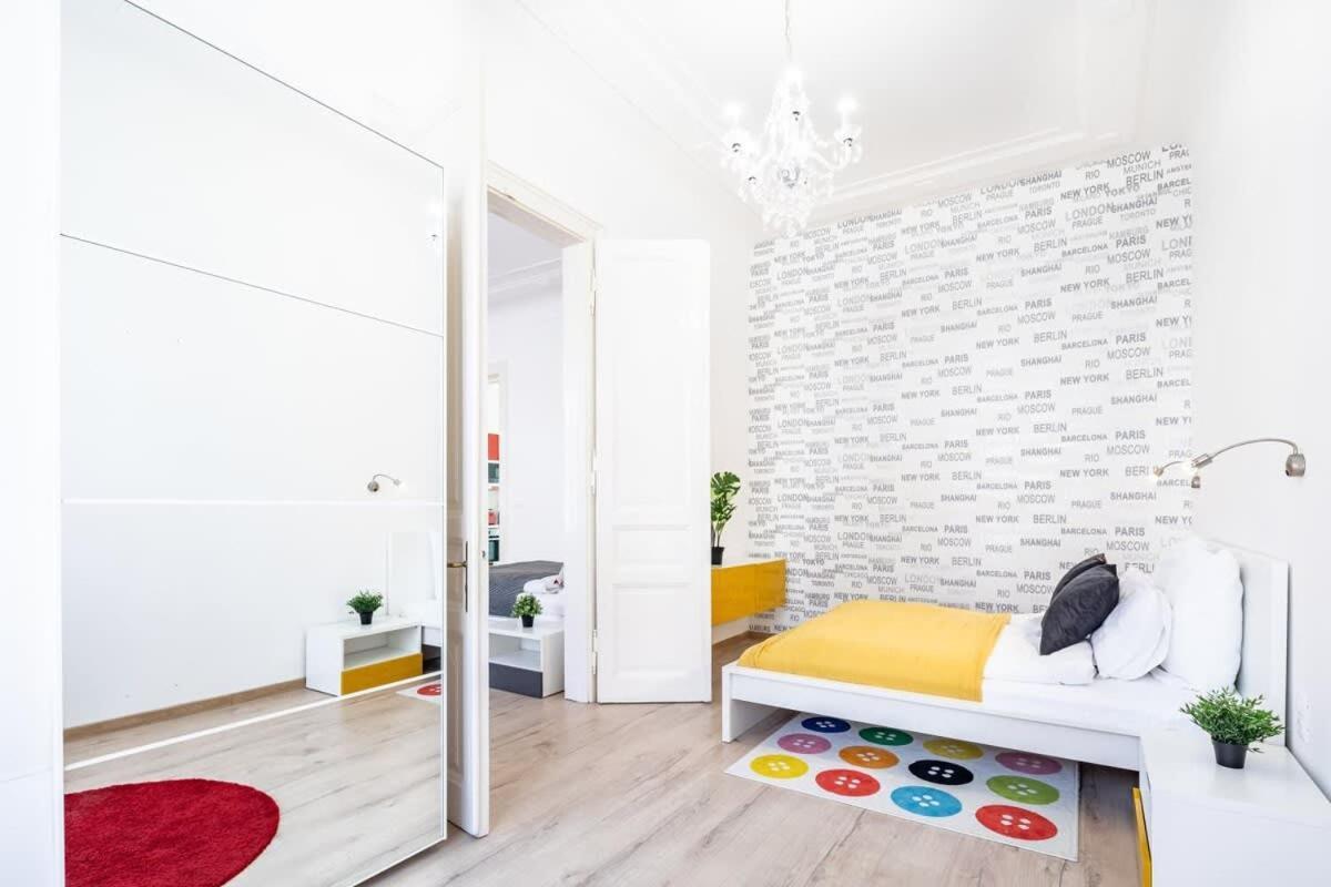 Bright & Large Apartment At Top Location Budapest Exterior foto